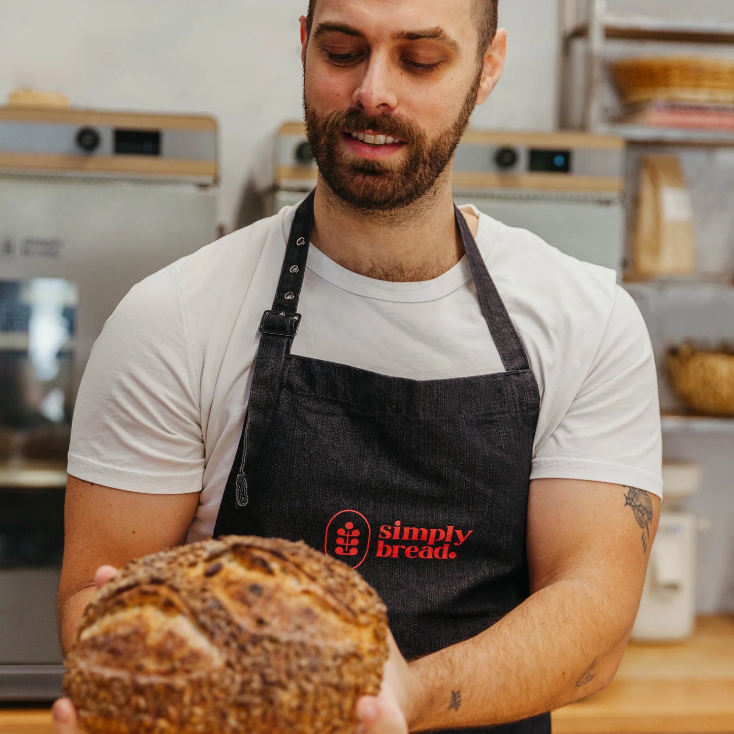 Simply Bread Schort | Bakkershandtekening