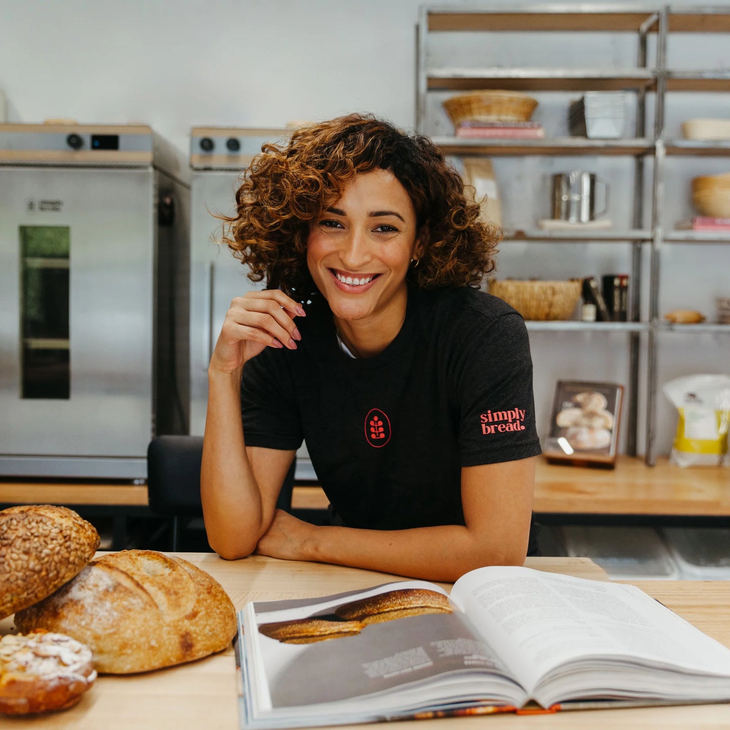 T-shirt Simply Bread | Baker's Signature