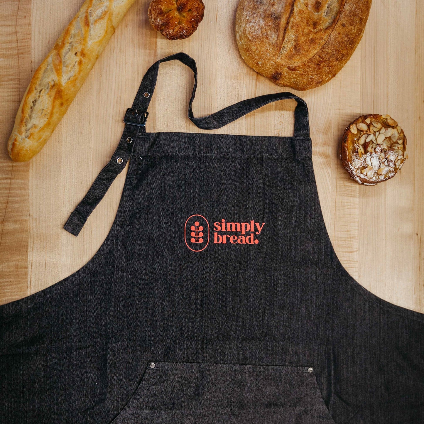 Simply Bread Schort | Bakkershandtekening