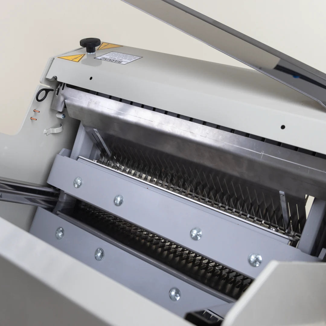 Simply Bread Slicer by JAC